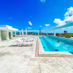 Apartment Deluxe Ducassi Sol Caribe Bavaro Wifi Parking Bbq Beach Club & Spa, Punta Cana